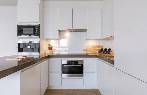 De Kaaien Apartment | Huswell - High, Luxurious Apartment with wide city view