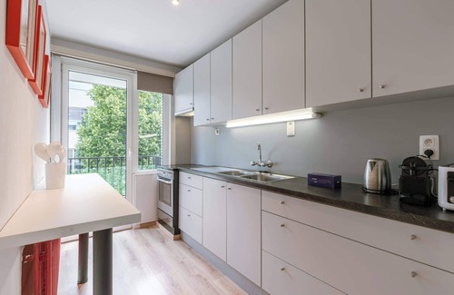 Kortrijk Apartment | Huswell - Work & Relax in Heart of Kortrijk