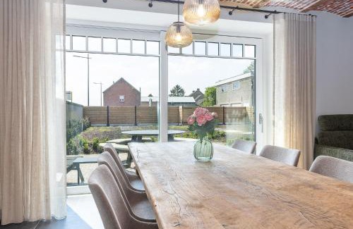 Reningelst House | Huyze Basco