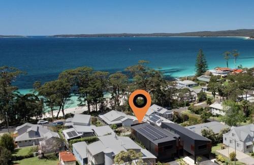 Hyams Beach House | Hyams Beach House A - Brand new lux beach Oasis