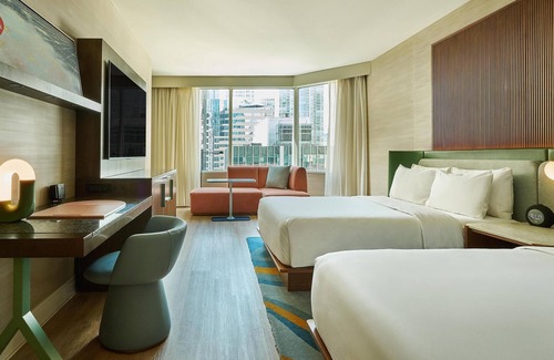 Streeterville Hotel | Hyatt Centric Chicago Magnificent Mile