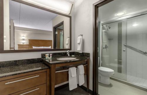 Charlotte Hotel | Hyatt Place Charlotte Airport Billy Graham Parkway