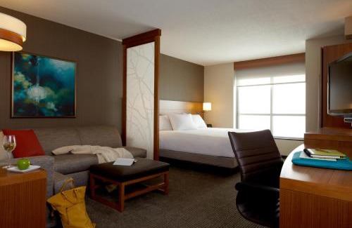 Downtown Portland Hotel | Hyatt Place Portland Downtown - Old Port Square