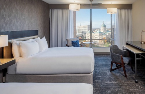 Wholesale District Hotel | Hyatt Regency Indianapolis