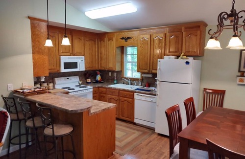Leasburg House | Hyco Lake Get Away