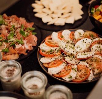 Vrchlabi Hotel | Hygge Hotel U Zvonu