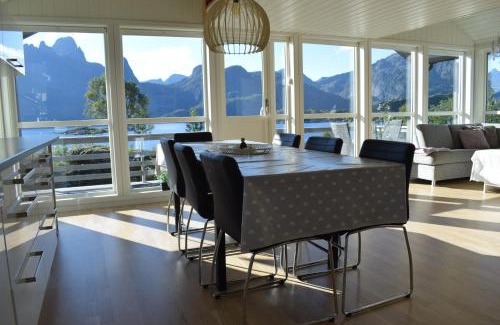 Vagan House | Hytte i Raftsundet