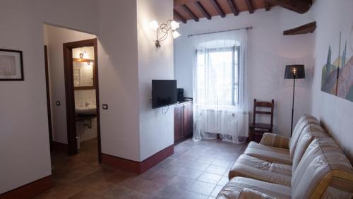 Pergine Valdarno House | I Salici Agriturismo