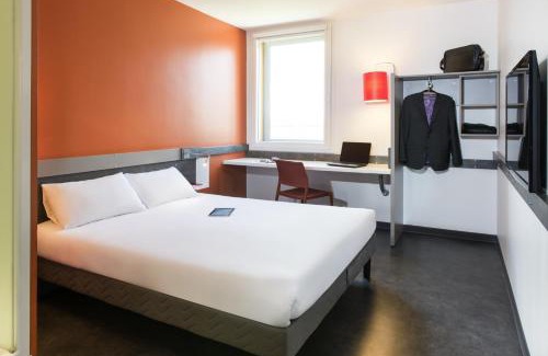 Colombier-Saugnieu Hotel | ibis budget Aéroport Lyon Saint Exupéry