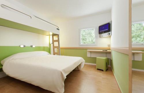 Historical Center Bruges Hotel | ibis budget Brugge Centrum Station