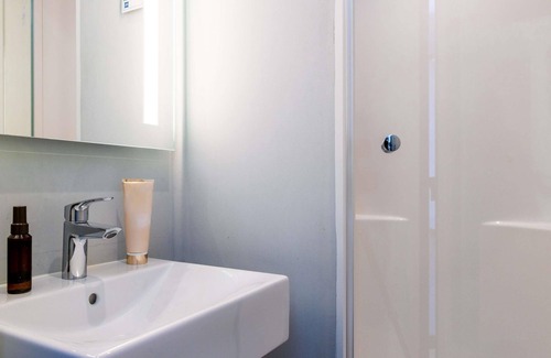 Chatillon Hotel | ibis budget Chatillon Paris Ouest