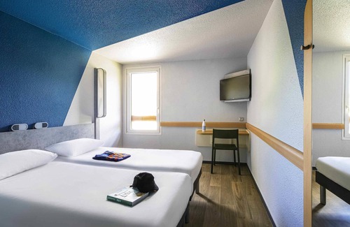 Voreppe Hotel | ibis budget Grenoble Voreppe