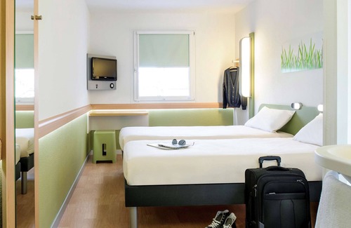 Newport Hotel | Ibis Budget Newport