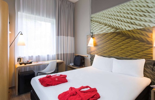 Vlissegem Hotel | ibis De Haan