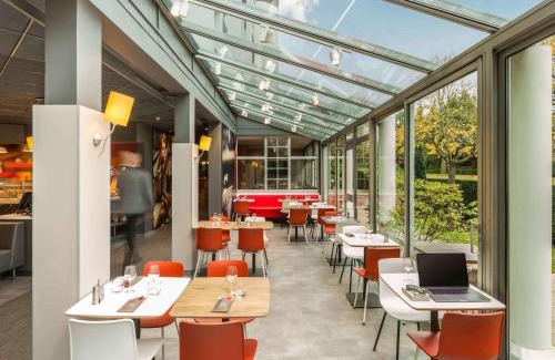 Meudon-la-Foret Hotel | ibis Paris Meudon Velizy