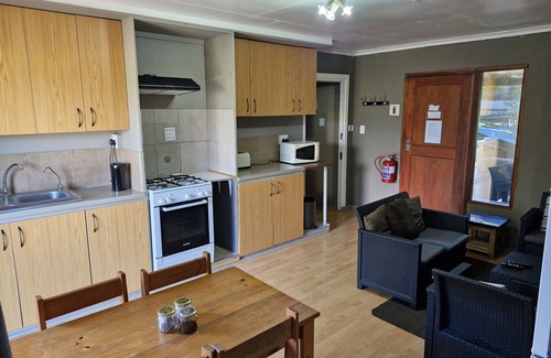 Molen Drift House | Ibis Place Guest House