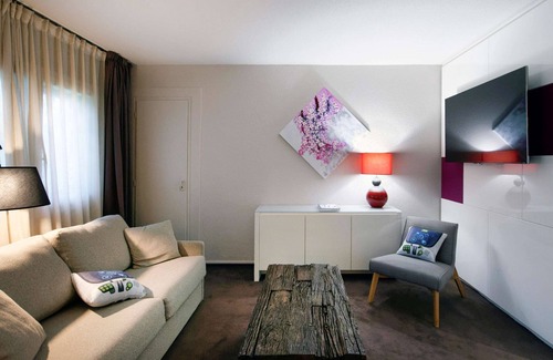 Chalon-sur-Saone Hotel | Ibis Styles Chalon sur Saone