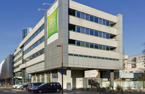 Quartier Massy-Opera I Hotel | ibis Styles Massy Opéra