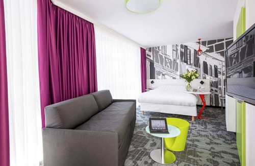 City-Centre - Petite France Hotel | ibis Styles Strasbourg Centre Petite France