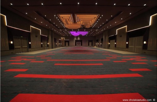 Chandkheda Hotel | Ibiza Hotel