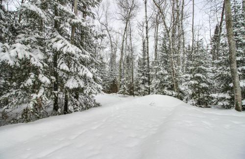 Northeast Itasca Apartment | Ice Fishing on South Fork Lake Nashwauk Studio!