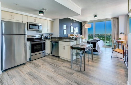 Coconut Grove Hotel | iCoconutGrove Vacation Rentals