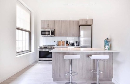 Chinatown Apartment | Ideal Boston 2BR w/W/D | near Chinatown T | by Blueground