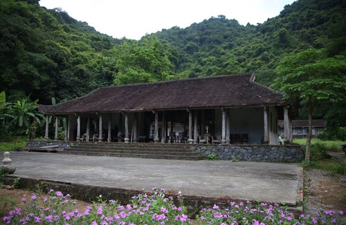 Cat Hai House | Ideal for small group to visit the landscape or practice meditation and yoga.