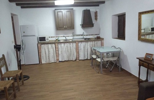 Marmolejo Cottage | Ideal Para Grupos Familiares , Amigos. Cercano al PN Sierra de Andujar