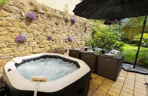 Courtoisville-Sillon-Moka Apartment | IDEAL - Plage, jardin & jacuzzi, proche plage et thalasso - 1 à 6 personnes