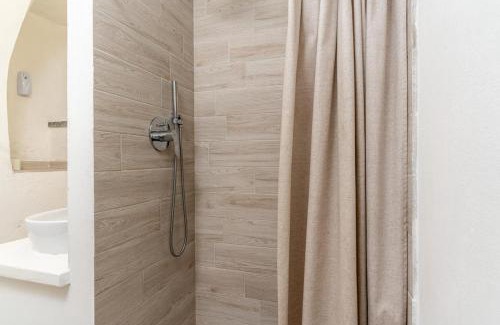 Caderzone Terme Apartment | Ideale per escursionisti, Nel cuore del parco Naturale dell'Adamello Brenta, RELAX a due passi dalle terme WI-FI-Netflix