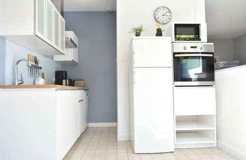 Quartier du Casino House | Ideally located, less than 100 m from the beach, shops and market.