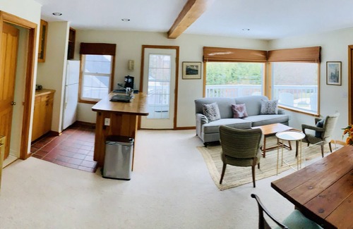 Sharon Cottage | Idillic summer getaway in Litchfield Hills, CT.