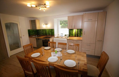 Altkunkendorf House | Idyllic apartment at the foot of the Buchenwald Grumsin World Heritage Site