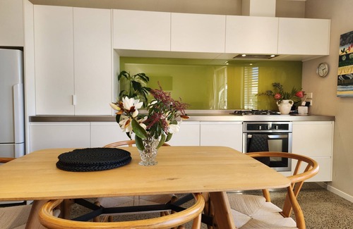 Brixton Cottage | Idyllic rural location designed for the modern traveller Free WIFI