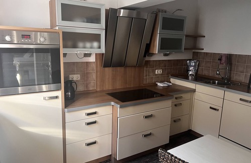 Jena House | Idyllic vacation home in Jena 5 minutes walk to the center directly on the Saale