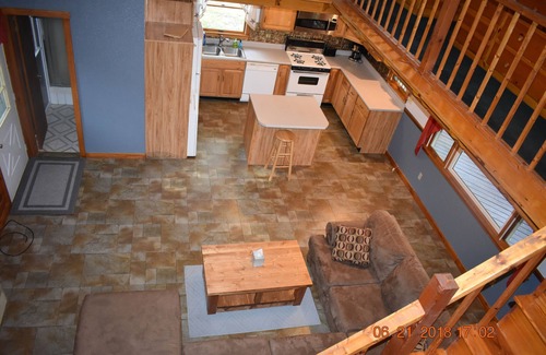 Warren Center Cabin | If you love the quiet outdoors and love the nature you will love this cabin.