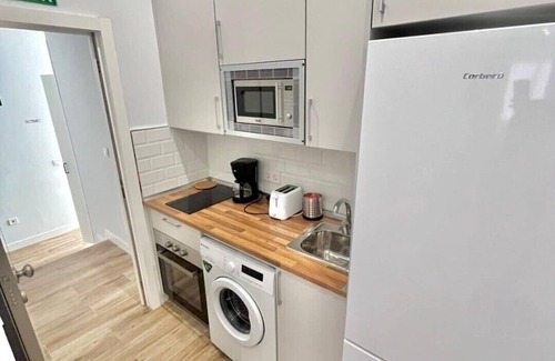 Hortaleza Apartment | IFEMA within reach: Cozy accommodation