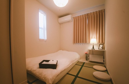 Minamiotsuka House | Ikebukuro business district / 8 min walk from Otsuka on JR Yamanote line / newly built luxury villa / warm house with 3 bedrooms, 2 living rooms and 2 bathrooms