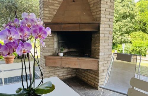 Castellaro Lagusello Cabin | Il borgo fra i laghi