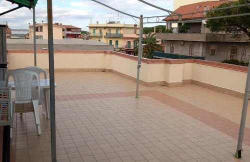 Pomezia Apartment | Il Brindisi di C & C Castelli Romani
