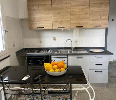 Letojanni Apartment | Il Glicine Apartment a 2 min dalla Spiaggia