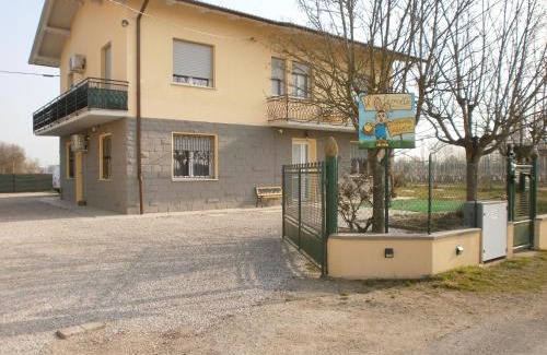 Malalbergo House | Il Leprotto - Room & Breakfast