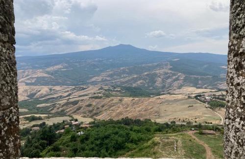 Castel del Piano Apartment | il peperino