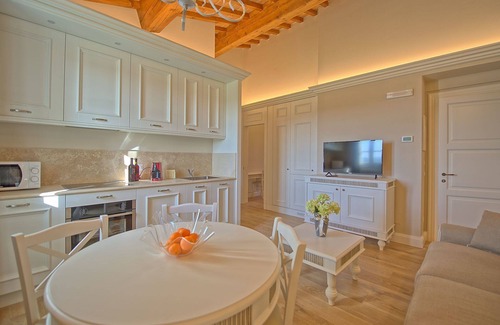 Vinci Apartment | Il Sole di Vino 4 - Apartment with pool