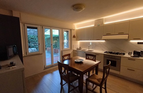 Tirrenia Apartment | Il Tiglio Apartment