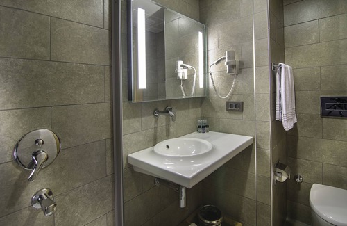Kusadasi City Centre Hotel | Ilayda Avantgarde Hotel