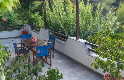 Oropos Apartment | ILIOCHARI sea view apartments Oropos - Kalamos