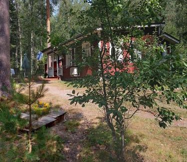 Askola House | Ilmastoitu kesämökki Askolassa lähellä Porvoota