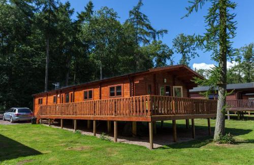 Louth House | iLodge 73